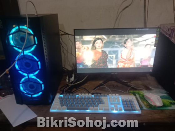 Desktop computer
